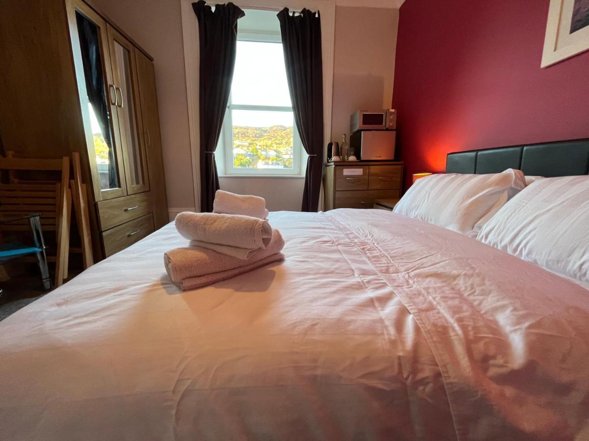 The Waterfront Hotel Tarbert  Bagian luar foto