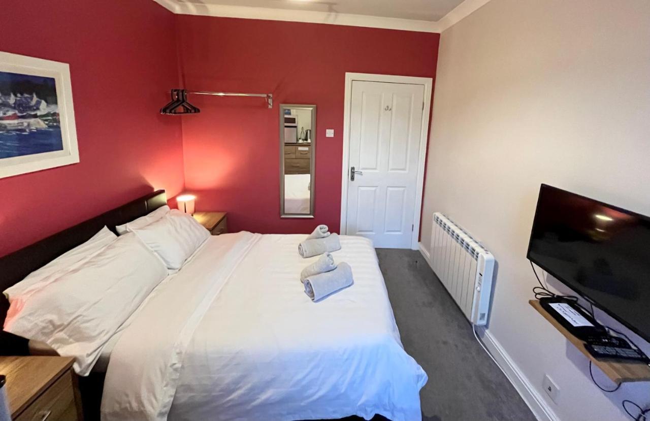 The Waterfront Hotel Tarbert  Bagian luar foto