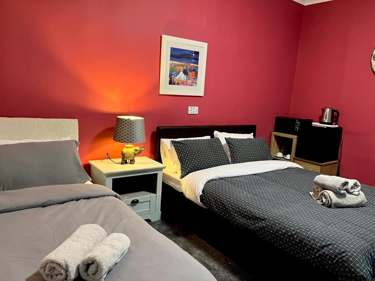 The Waterfront Hotel Tarbert  Bagian luar foto