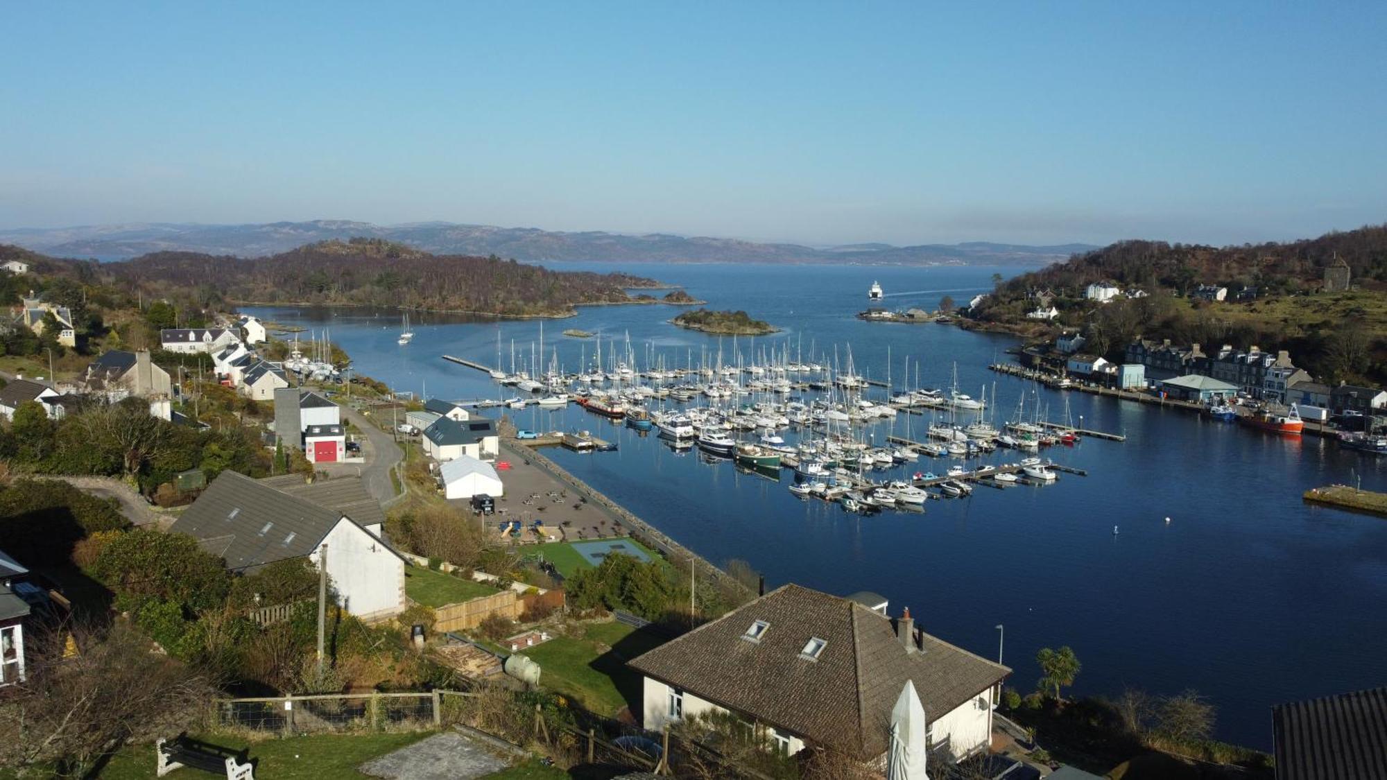 The Waterfront Hotel Tarbert  Bagian luar foto